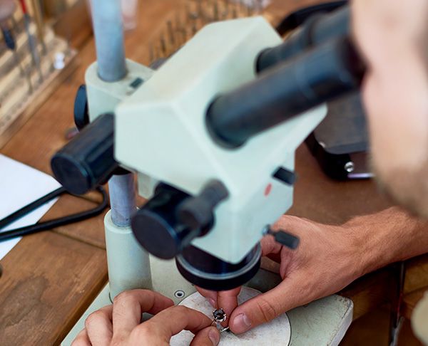 电子游戏专用镜油有哪些作用？